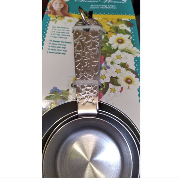 Set Of 4 Measuring Cups Stainless Steel Playful Posy Embossed - Picture 2 of 8